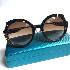 Large Round Tortoise Shell Sunglasses